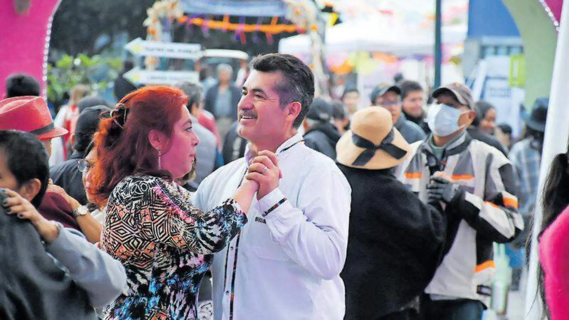 Los asistentes a la feria disfrutaron de presentaciones de ballet y danzón césar rodríguez